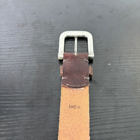 TIMBERLAND Belt Mens 38 Distressed Brown Genuine Leather Silver Buckle - Picture 5 of 6